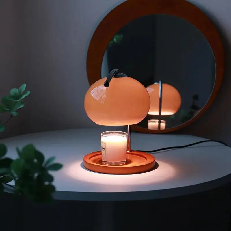 Retro Tischlampe mit Kerzenwärmer