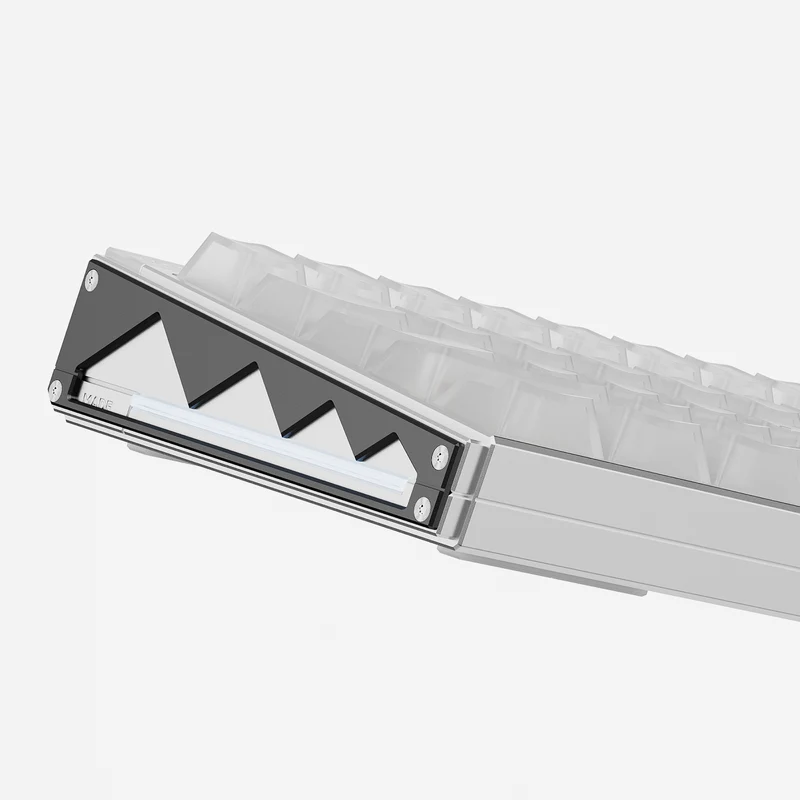 MADE68 Ultra V2 Side Panel