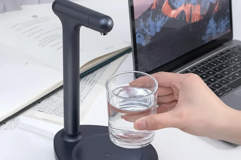 Elektrische Wasserpumpen-Station für Trinkwasserflaschen