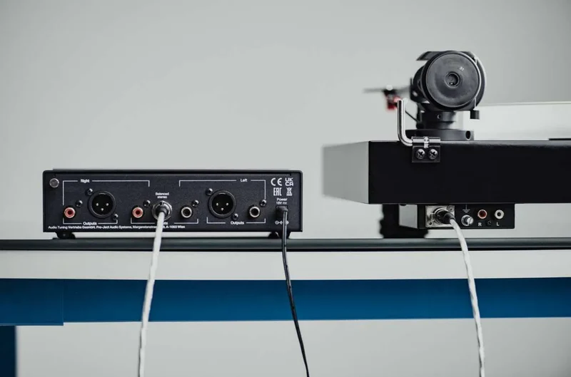 Pro-Ject Phono Box S3 B