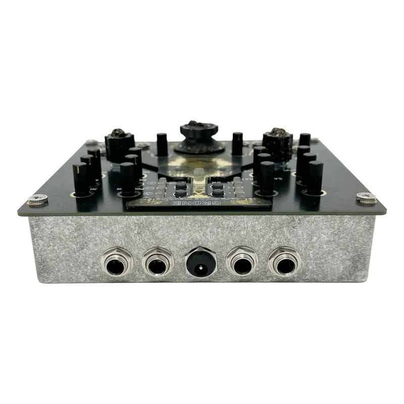 Maneco Grone Drone Desktop Drone Synth