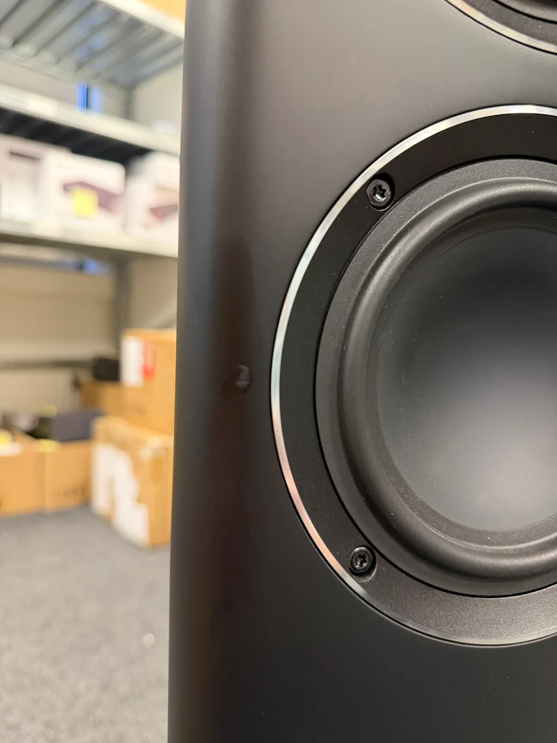 Carina FS247.4 (per paar) Zwart - Outlet