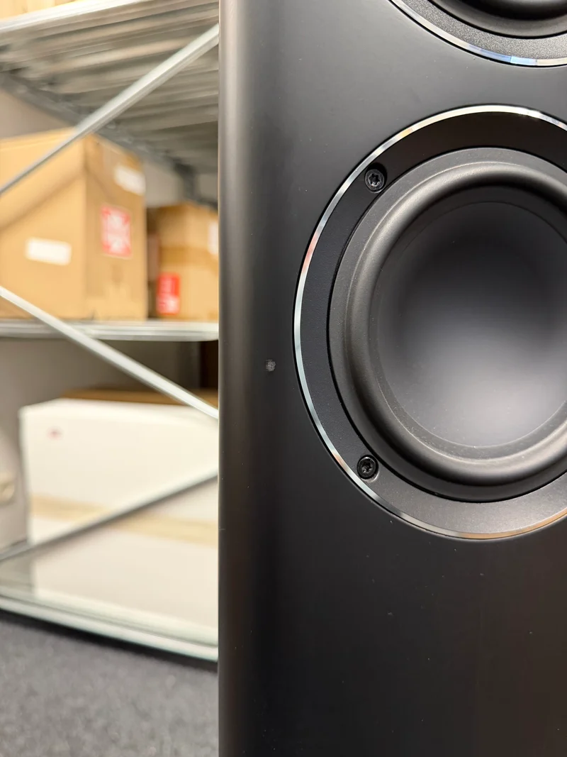 Carina FS247.4 (per paar) Zwart - Outlet