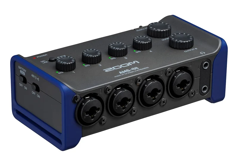 Zoom AMS-44