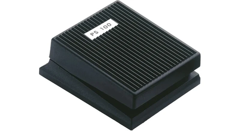 Studiologic PS/100 (open)