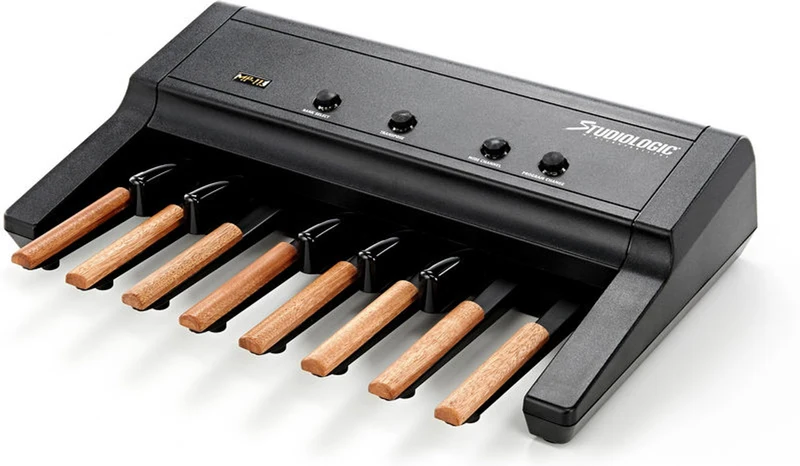 Studiologic Pedalboard MP117