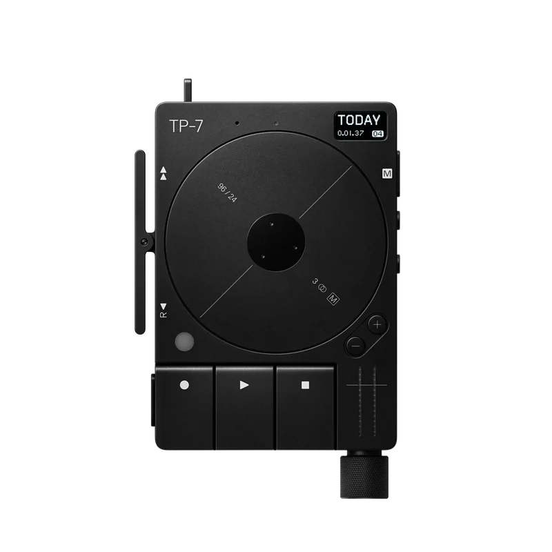 Teenage Engineering TX-6 black