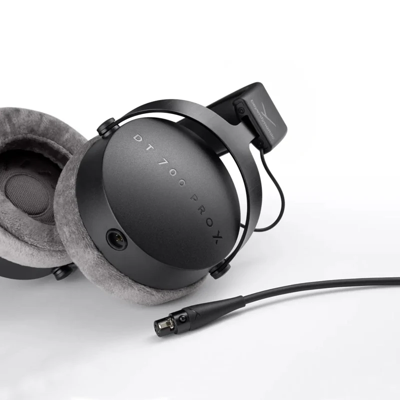 beyerdynamic DT700x Pro Geschlossener Over-Ear-Studiokopfhörer, High End