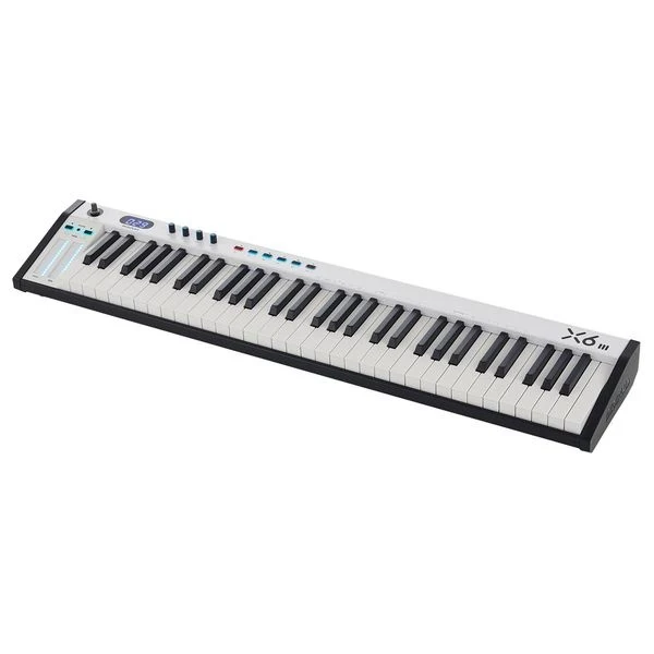 Midiplus X6 III Tracktion Ed.