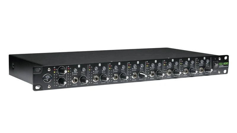 Mackie HM-800