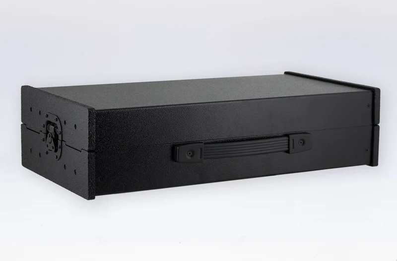 Erica Synths 2 x 104HP Aluminium travel case with integrated PSU (EU plug)