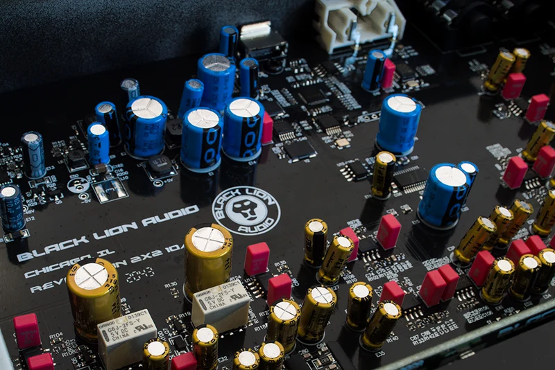 Black Lion Audio REVOLUTION 2x2
