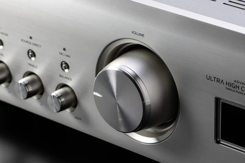 Denon PMA-1700NE