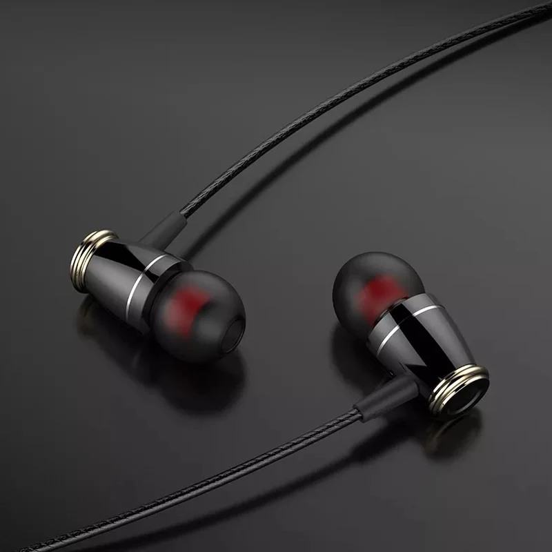 Super Bass In-Ear Kopfhörer Ohrhörer M6 Headset Earphone Headphone + Hardcase