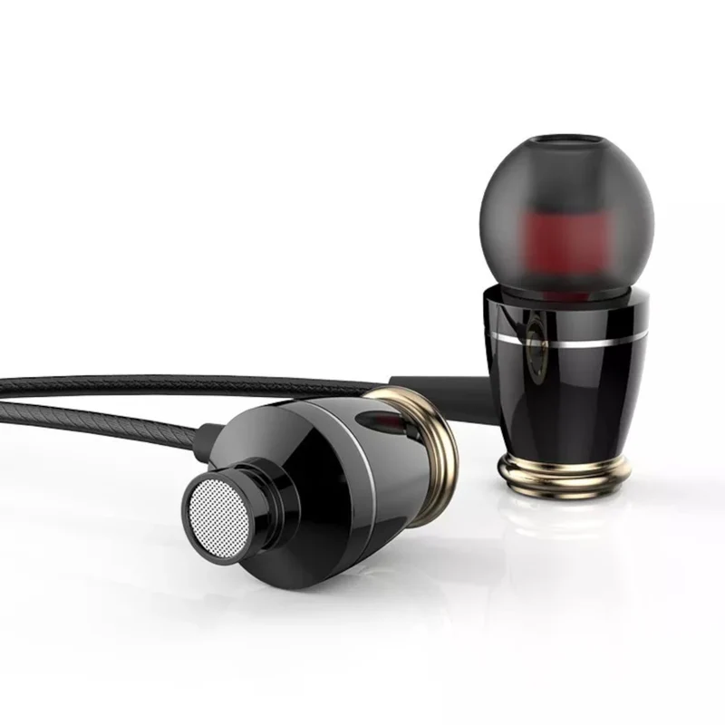 Super Bass In-Ear Kopfhörer Ohrhörer M6 Headset Earphone Headphone + Hardcase
