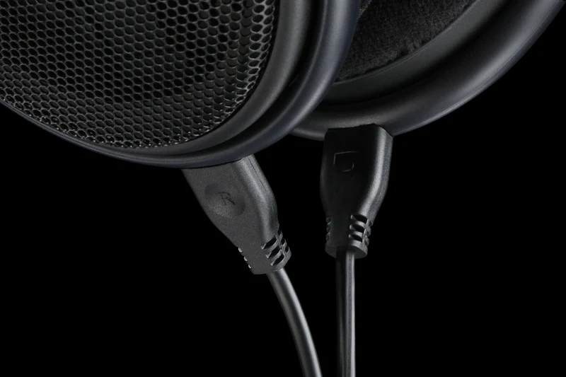 Massdrop HD 6XX