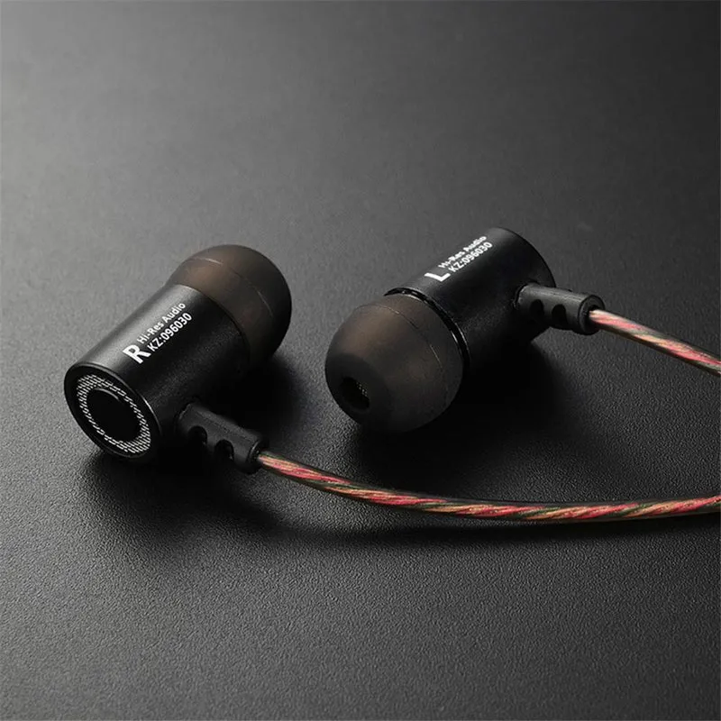 Original KZ Z1 black High-End Kopfhörer In-Ear PU-Hardcase Bass Beats