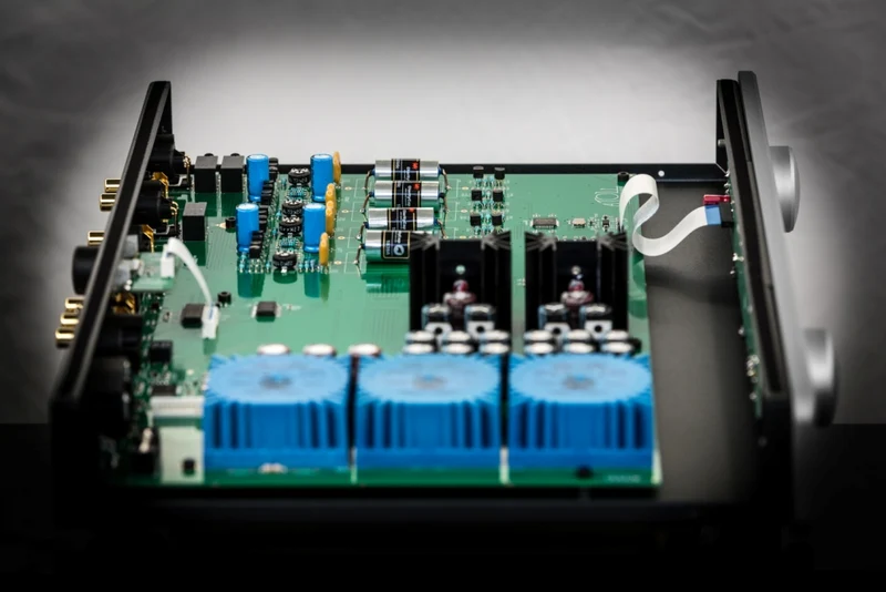 ATOLL DAC 300