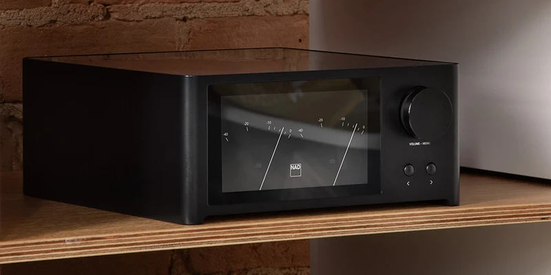NAD C700 V2