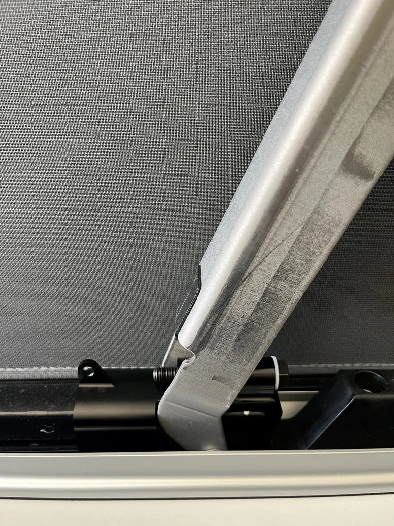 Verriegelung für das elektrohydraulische Aufstelldach vom California Ocean "Roof Lock"