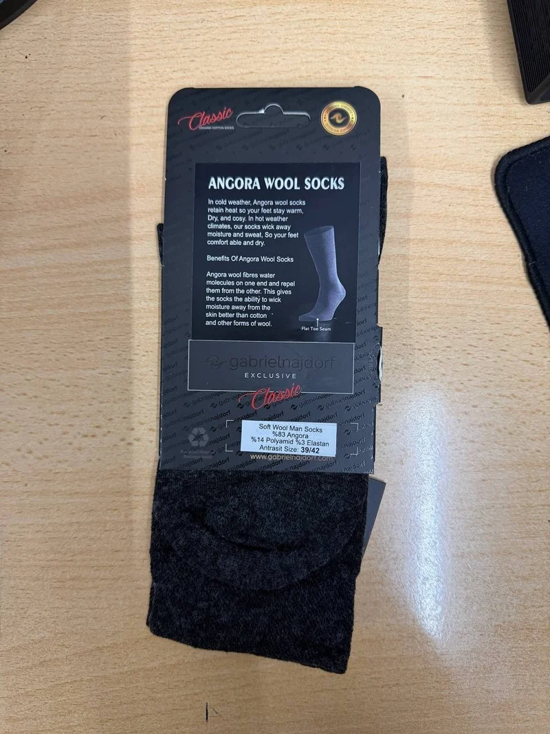 Gabriel Najdorf Exclusive Classic - Schwarze und Graue Angora Wollsocken, Größe