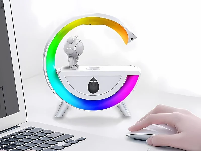Luftbefeuchter Astronaut mit Bluetooth Lautsprecher LED RGB USB Mist