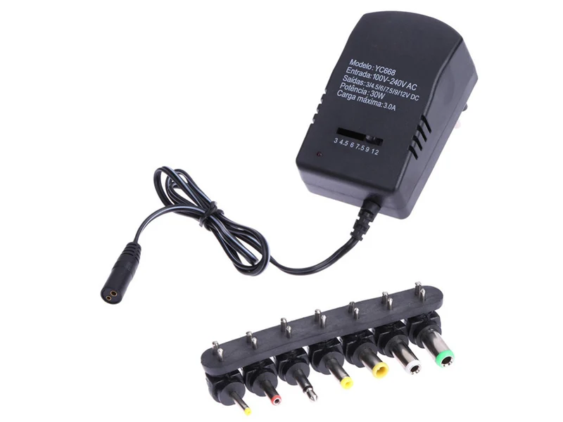 Universal Netzteil 3V–12V 30W mit 7 Adaptersteckern – Regelbares Ladegerät