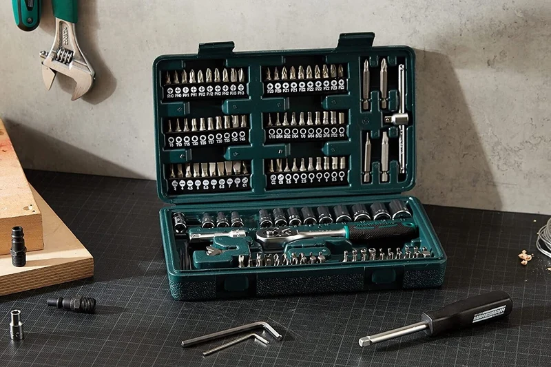 Brüder Mannesmann Steckschlüssel- & Bitsatz 130-teilig – Werkzeugkoffer mit Ratsche, Stecknüssen und 100 Bits