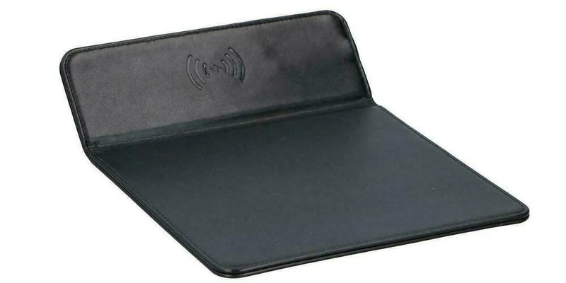 Grundig Mauspad mit kabelloser Ladefunktion fürs Handy schwarz