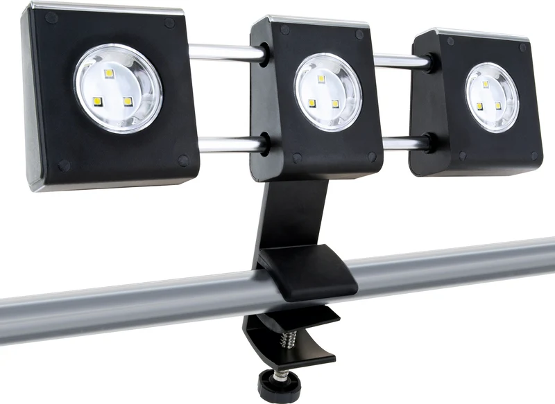 Grill-Leuchte mit beweglichen LED-Strahlern