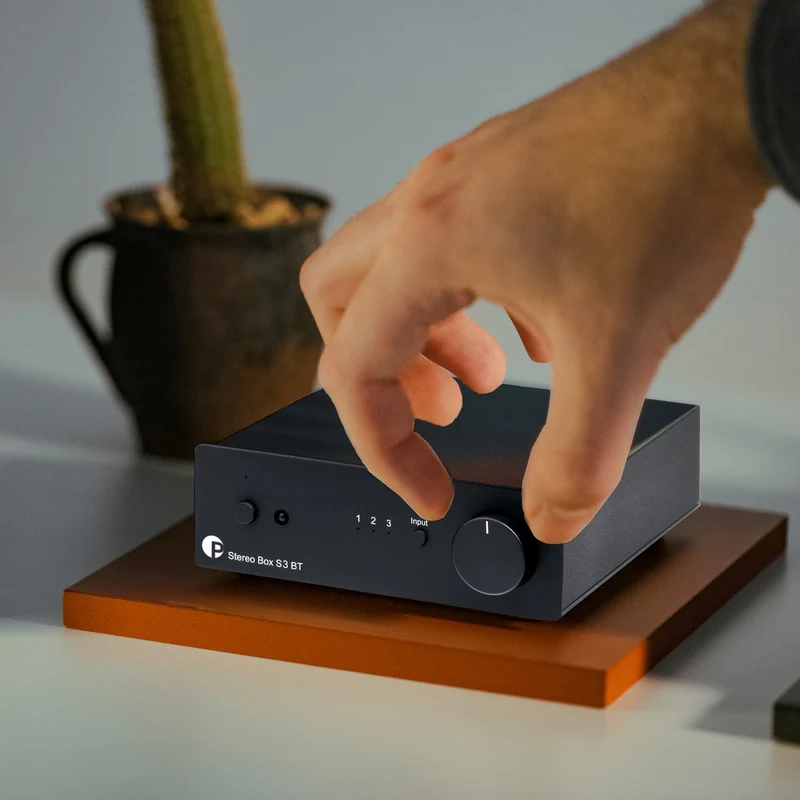 Pro-Ject Stereo Box S3 BT Integrated Amplifier with Bluetooth - Black