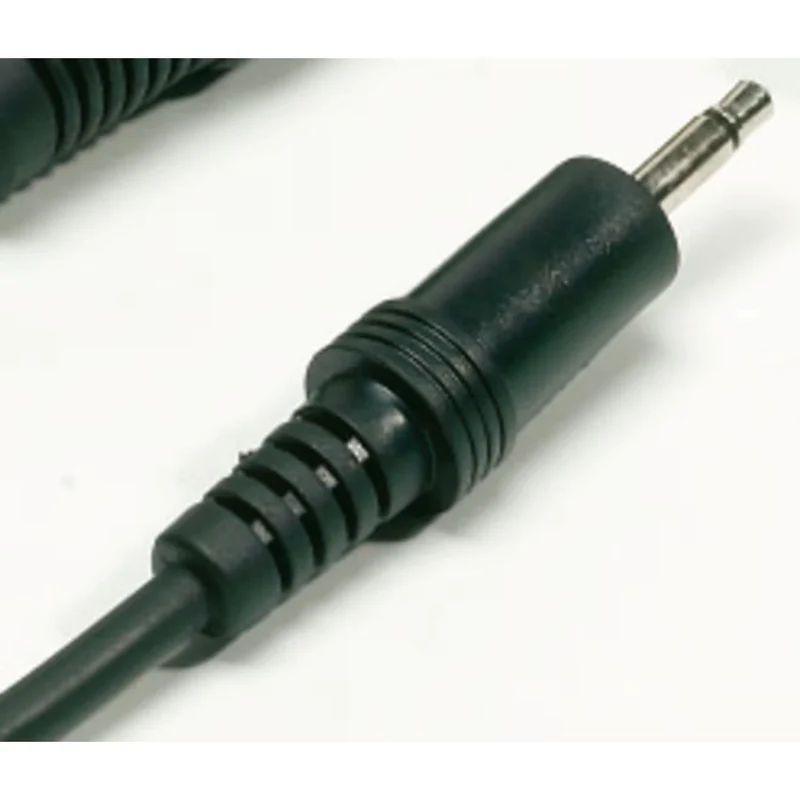 VIVANCO Hochwertiges Dynamisches Mikrofon DM 40, Uni-direktional, mit Windschutz, 3,1 m Kabel, 3,5 mm und 6,3 mm Klinke, XLR, 500 Ω