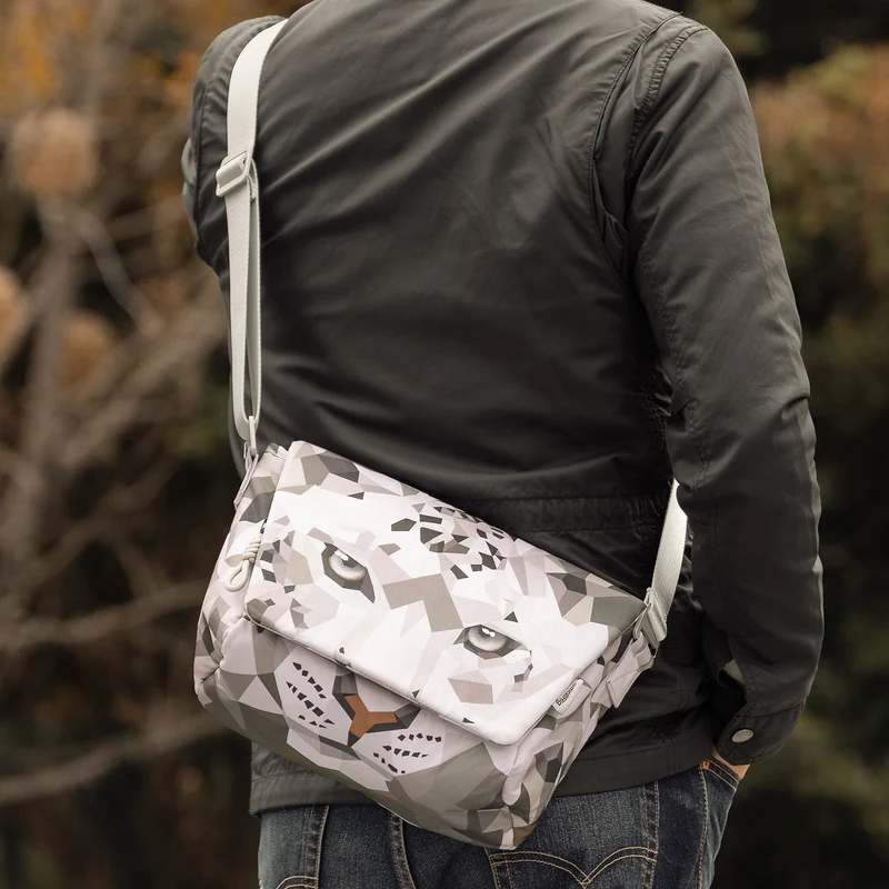 SmallRig Creative Design Sling Bag (Wild China Film Series With Snow Leopard Pattern) 6045