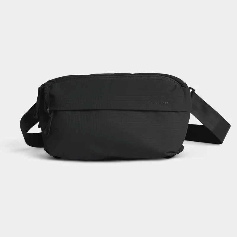 Moment Everything Sling 4L (Black)