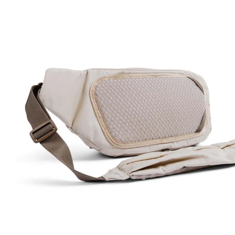 Moment - Balance 7L Camera Sling (Desert)