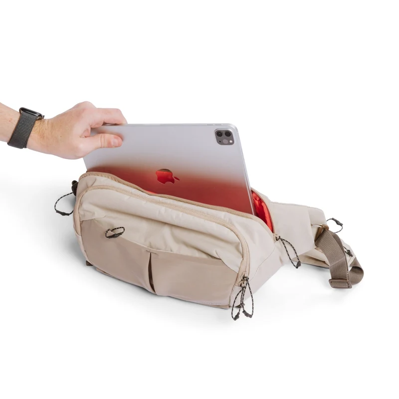 Moment - Balance 7L Camera Sling (Desert)