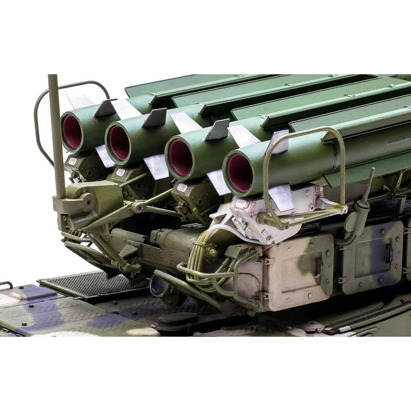 Hobby Boss 1/35 Russian 9K37M1 BUK