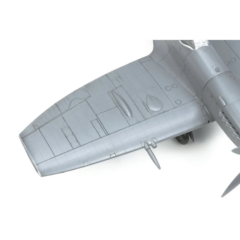 Tamiya 1/32 Supermarine Spitfire Mk.XVIe (F)