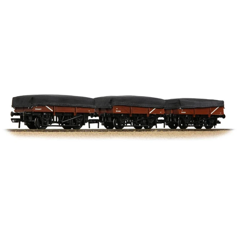 Bachman OO 5 Plank China Clay 3-Wagon Pack BR Bauxite (Early) with Tarp. Covers