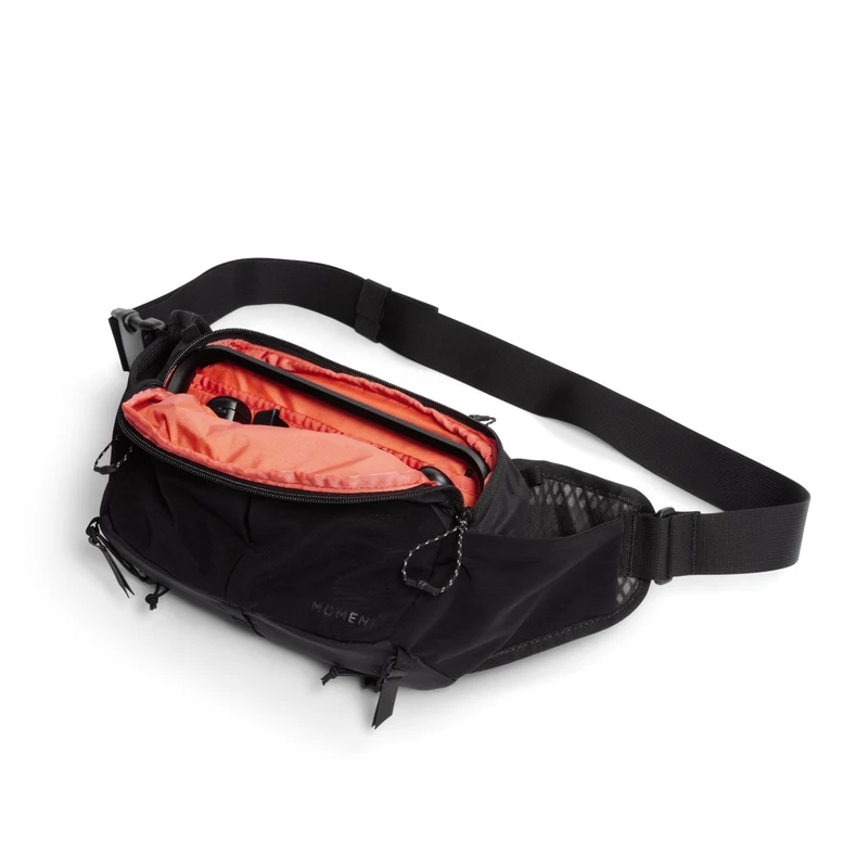Moment - Slate 4L Camera Sling (Black)