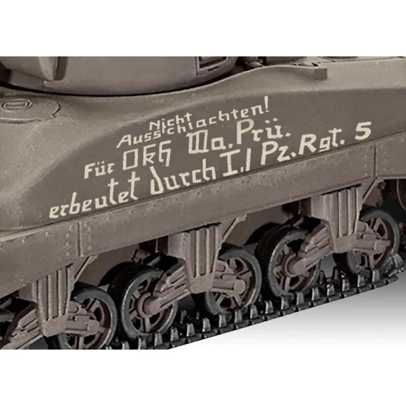 Revell 1/72 Sherman M4A1