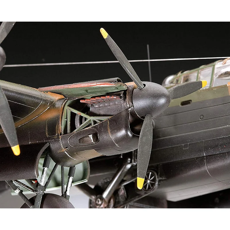 Revell 1/72 Lancaster B.III Dambusters