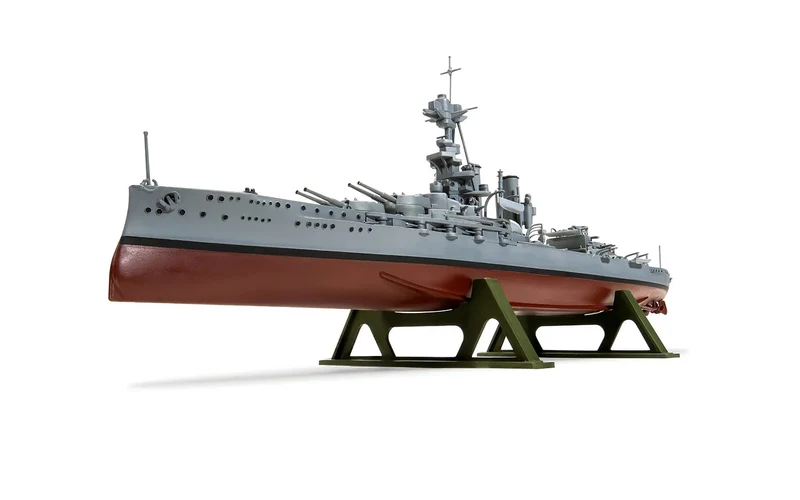 Airfix 1/600 HMS Iron Duke