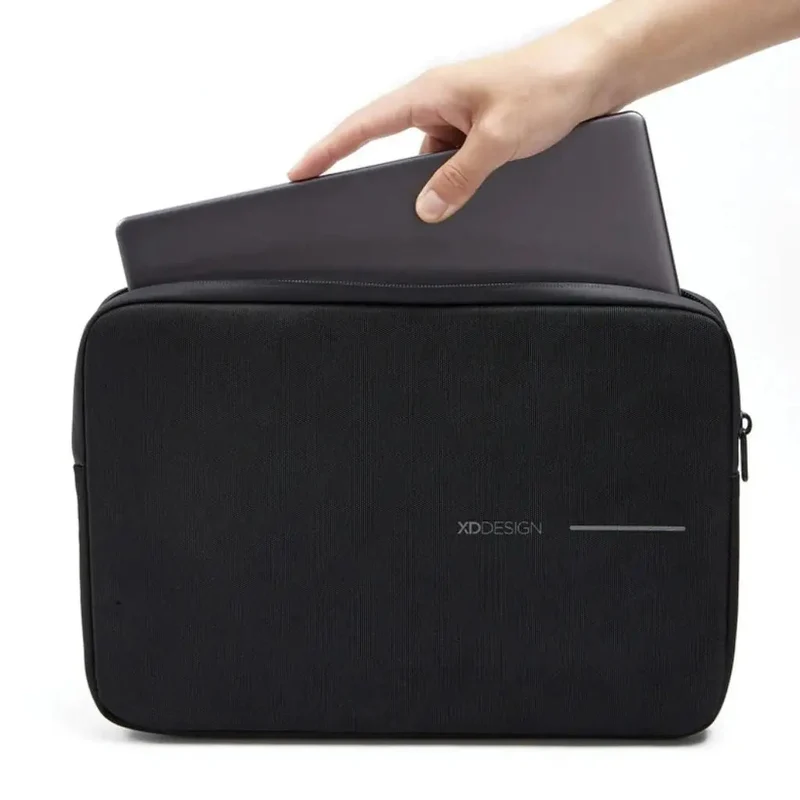 XD Design 16" Laptop Sleeve - Black