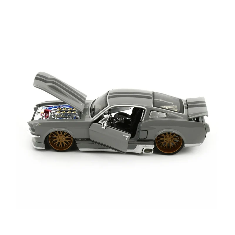 Maisto Licensed 1:24 Scale Classic Muscle Ford Mustang GT 1967 Diecast Model Car Gray
