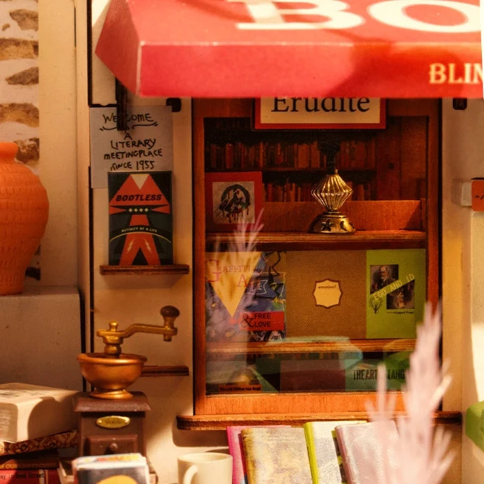 DIY Mini House Corner Bookstore