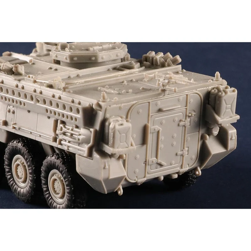 Trumpeter 1/72 M1127 Stryker Reconnaissance Vehicle (RV) Plastic Model Kit