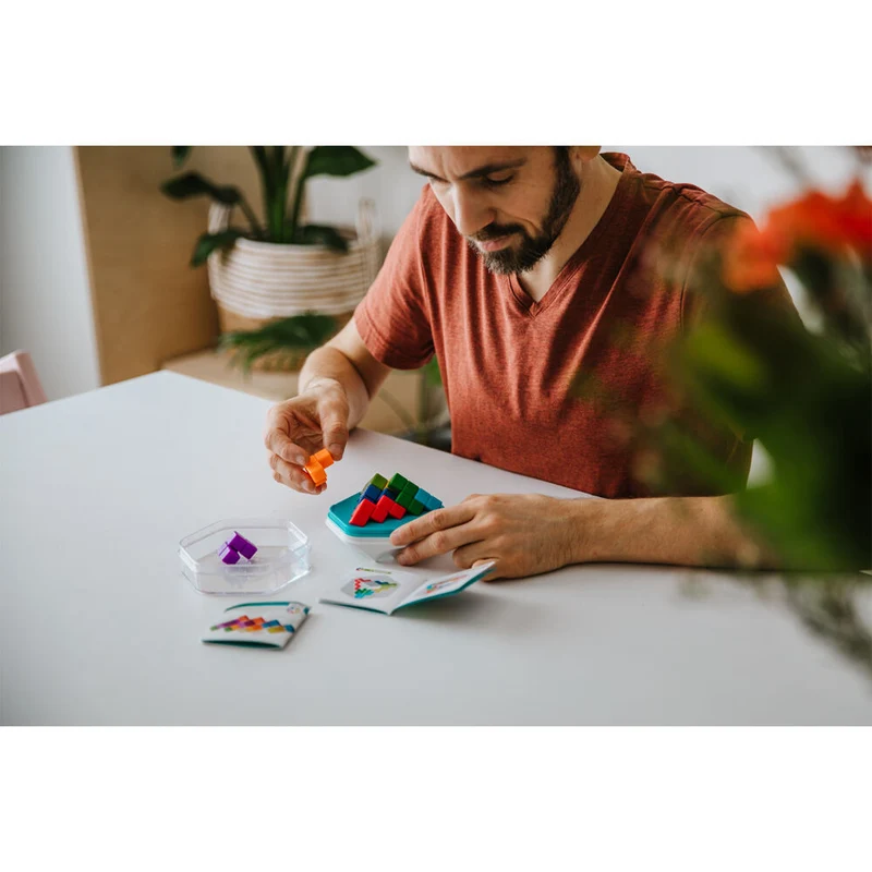Smart Games Zig Zag Puzzler Puzzle Game