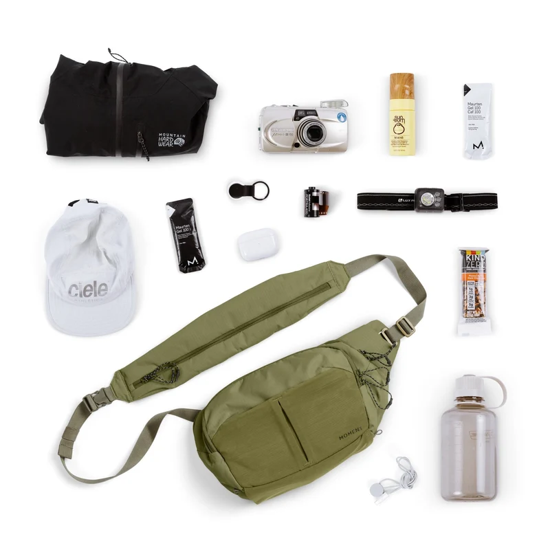 Moment - Balance 7L Camera Sling (Moss)