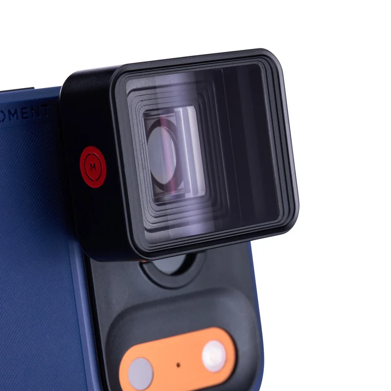 Moment T-Series Lens II - Anamorphic 1.33x Mobile Lens II - Natural